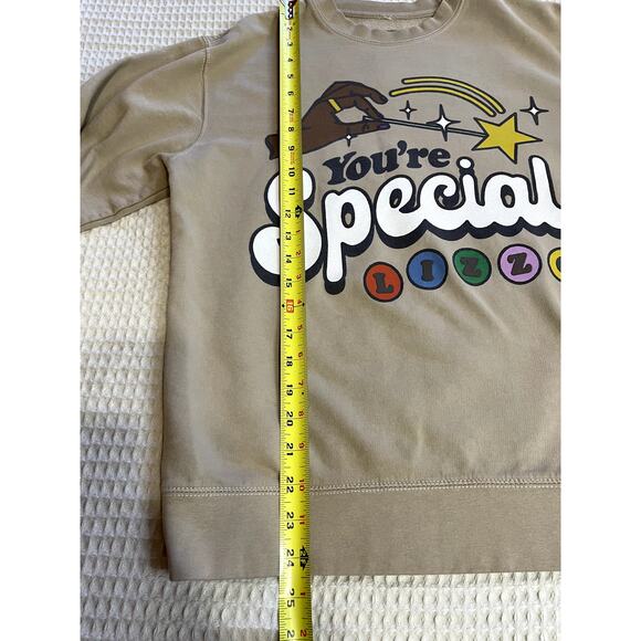 Lizzo You're Special Concert Tour Merch Crew Neck Graphic Sweatshirt Beige Small - Picture 11 of 13